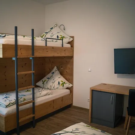 Yvonne Affittacamere 4*