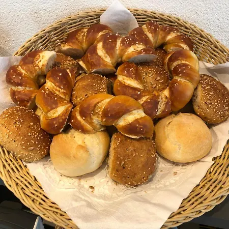 Yvonne Affittacamere 4*