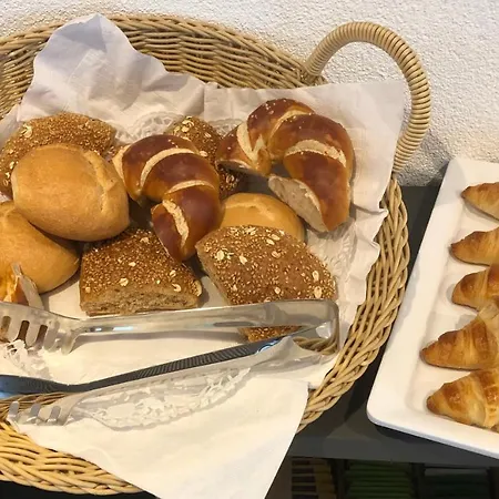 Yvonne Affittacamere 4*