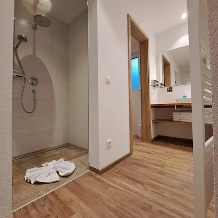 Yvonne 게스트하우스 4*