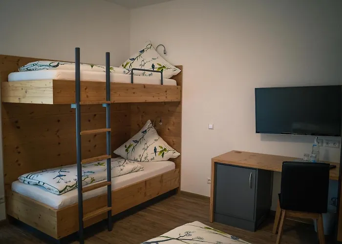 Yvonne Гостевой дом 4*